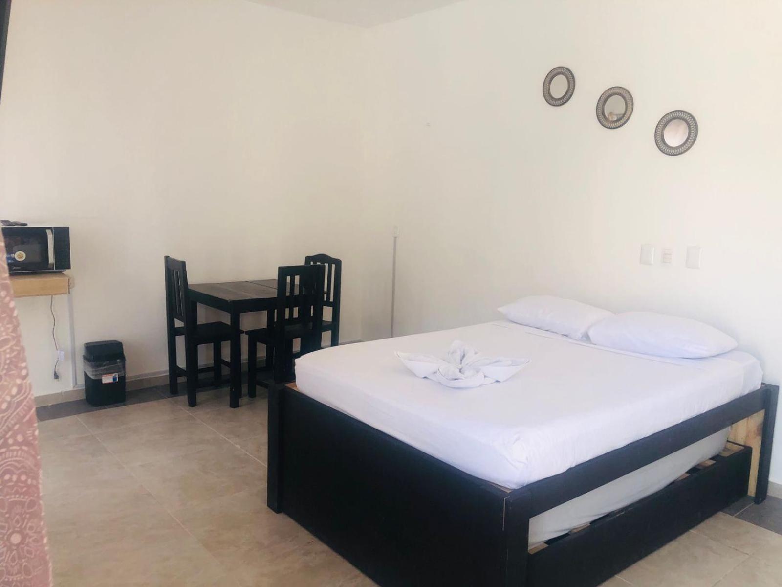 Easy Hotel Playa del Carmen Exteriör bild