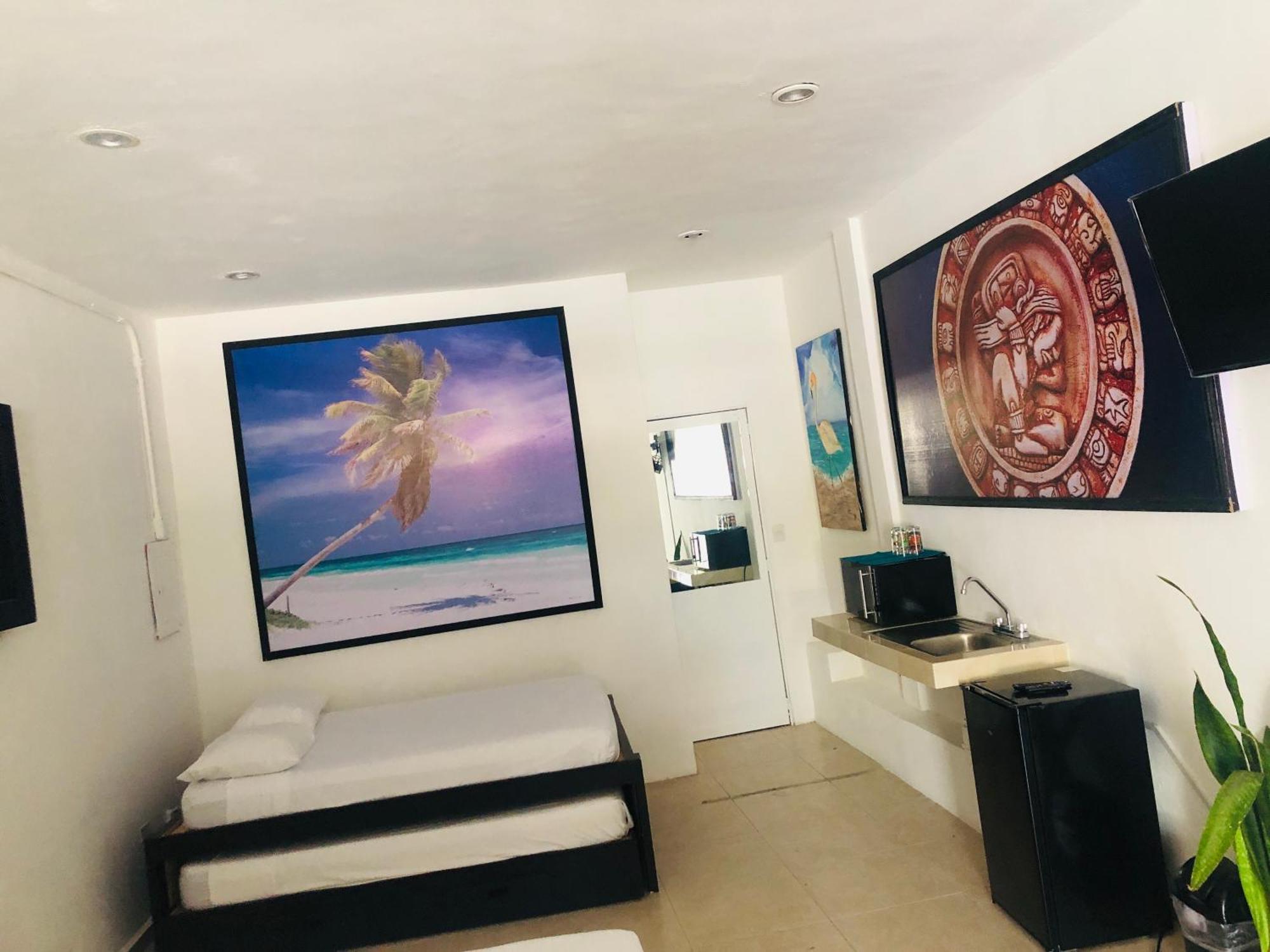 Easy Hotel Playa del Carmen Exteriör bild