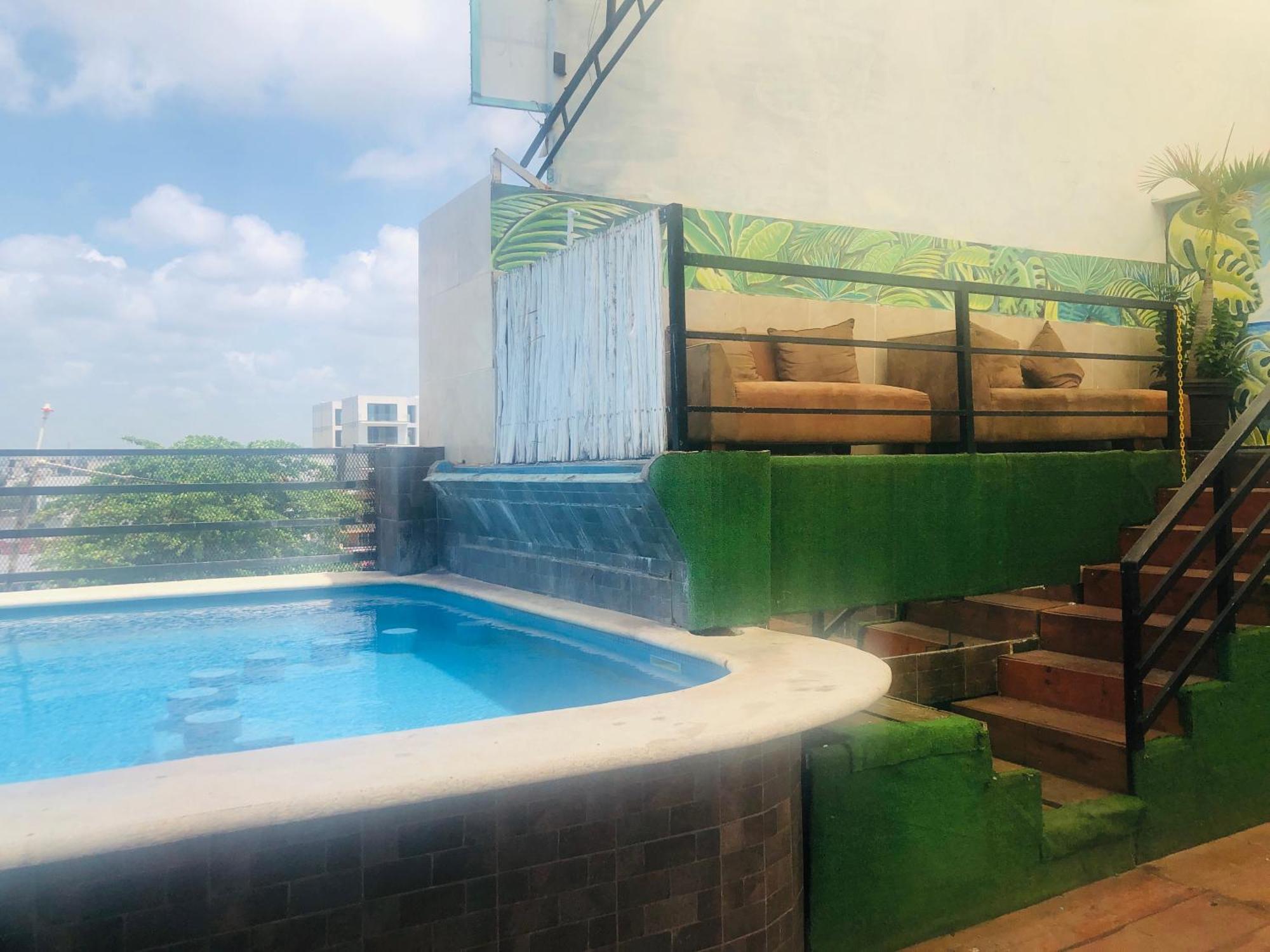 Easy Hotel Playa del Carmen Exteriör bild